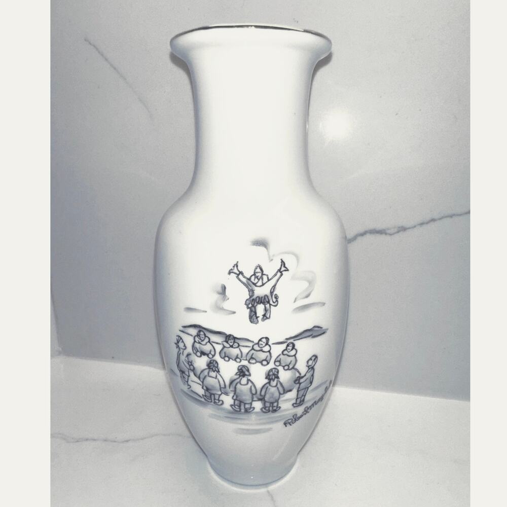 Robert Mayokok Native Alaskan Signed Porcelain Bud Vase Caribou Blanket Toss